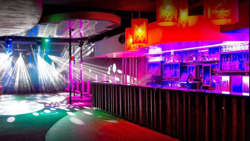 SEVEN NIGHT CLUB